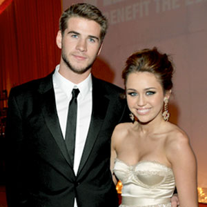 Miley Cyrus, Liam Hemsworth Miley Cyrus, Liam Hemsworth